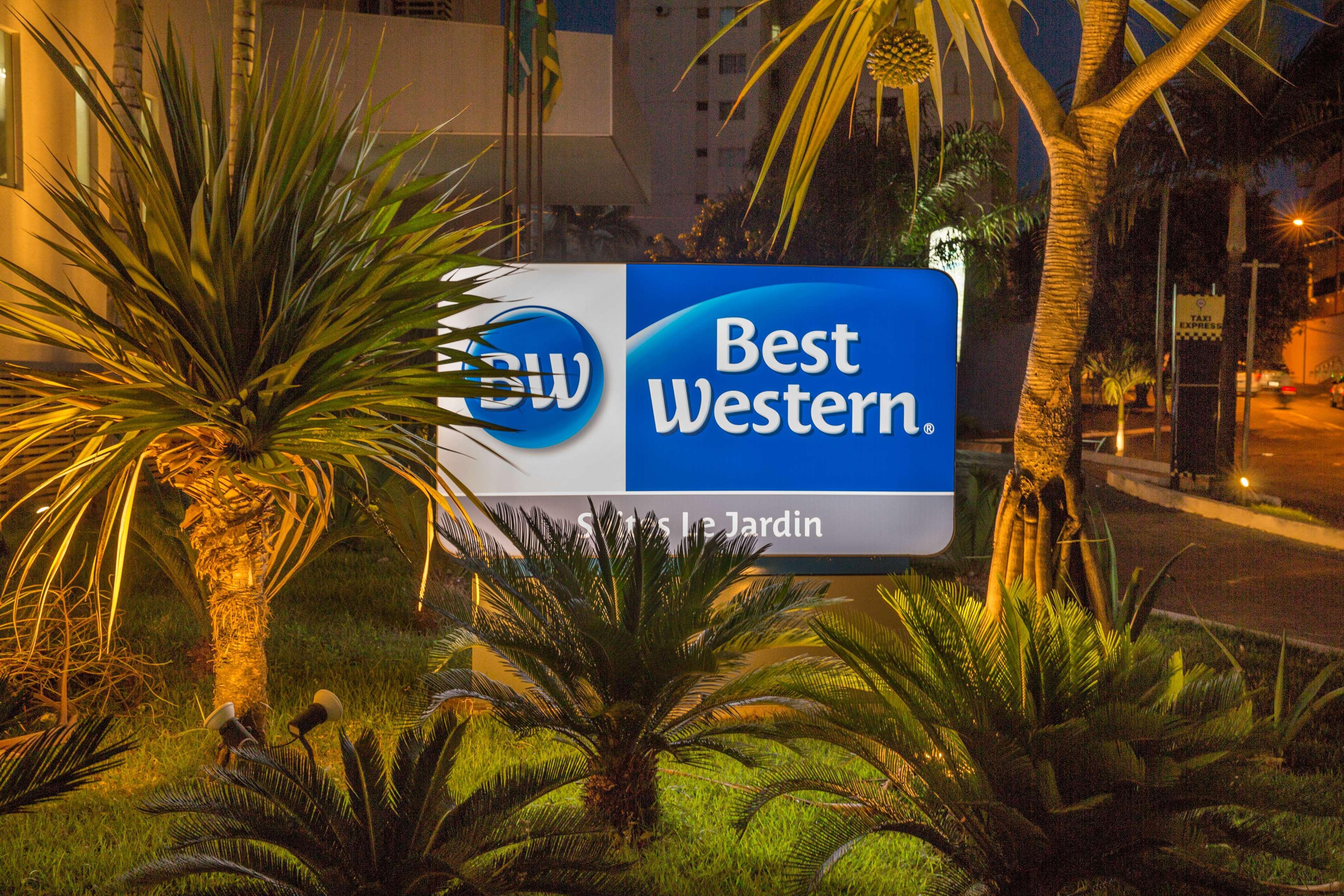 Best Western Suites Le Jardin Калдас-Новас Екстер'єр фото